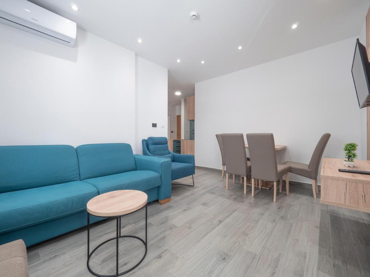 Marea Apartments Budva Luaran gambar