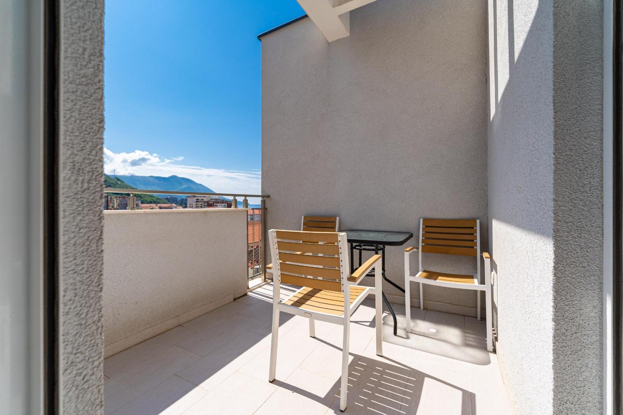 Marea Apartments Budva Luaran gambar